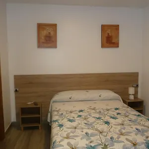 Casa Fermina- A 2 De Pistas De Esqui Guest house
